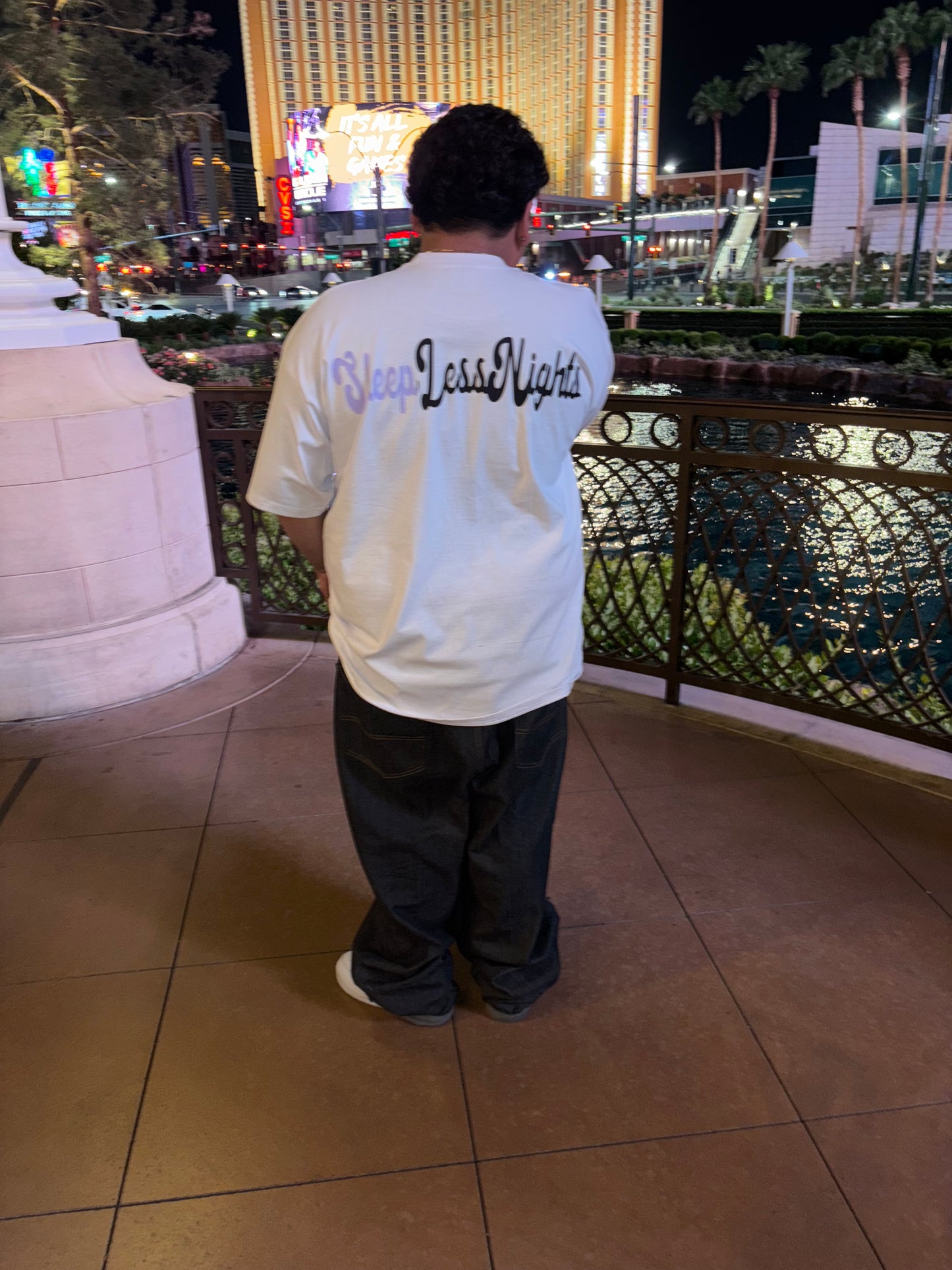 Desvelos Y Recuerdos “SleepLessNights” T-Shirt
